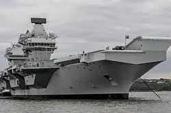 无人机降落英国新航母！揭露皇家海军无掩鸡笼！