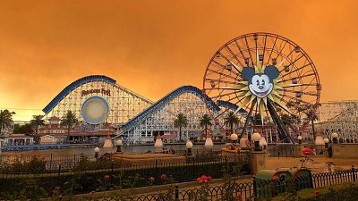 【美国加州山火】迪士尼乐园现“橙”天，未到“哈啰喂”都气氛诧异