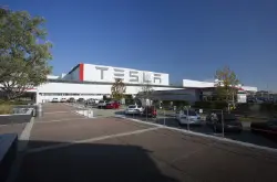 Tesla与Panasonic合作研太阳能电池