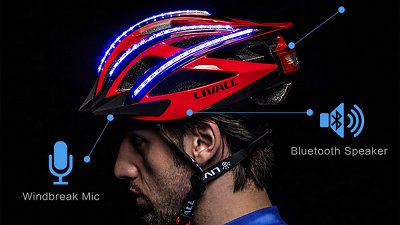 智能单车头盔集打灯、对讲机、救求功能