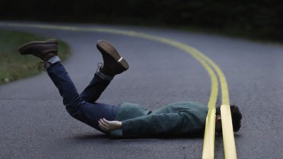 迷失超现实作品年轻摄影师教你如何仆倒在马路“下”