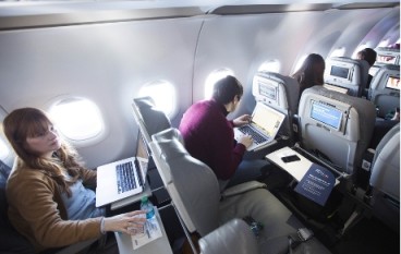 飞机Wi-Fi有漏洞黑客随时遥距劫机
