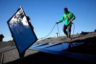 太阳能股飙升，机遇还是泡沫？
