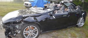 Tesla首宗死亡车祸调查出炉：车子曾7次发出手握方向盘警告