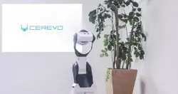 日本新创公司推投影机器人，墙壁、天花板都可变成屏幕！