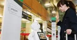 长荣航空引进服务机器人Pepper，可帮旅客查询登机、天气、旅游资讯