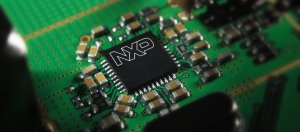 半导体业整并再起，传高通将以300亿美元买下NXP