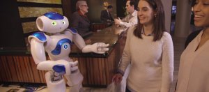 全球第一个Watson柜台服务员机器人现身Hilton饭店
