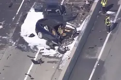 特斯拉ModelX发生高速事故 撞车后起火造1人死亡