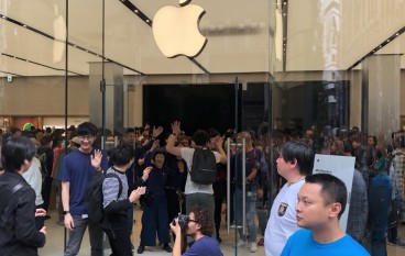 AppleStore新宿店开幕