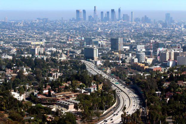 洛杉矶3.5万人无家可归 有全职工作也买不起房