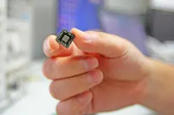 国产芯片样本：中芯国际18年造芯 为何崛起就这么艰难？