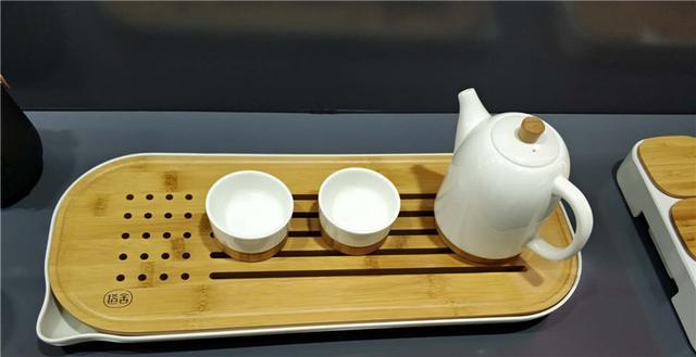 创新能力缩小市场代沟 中国茶具在海外走俏