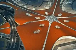 北京新机场堪称全球最大航空枢纽神似太空堡垒