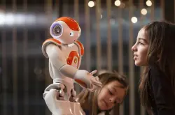 机器人也能拥有人类情感：情感计算让机器人学会读心术