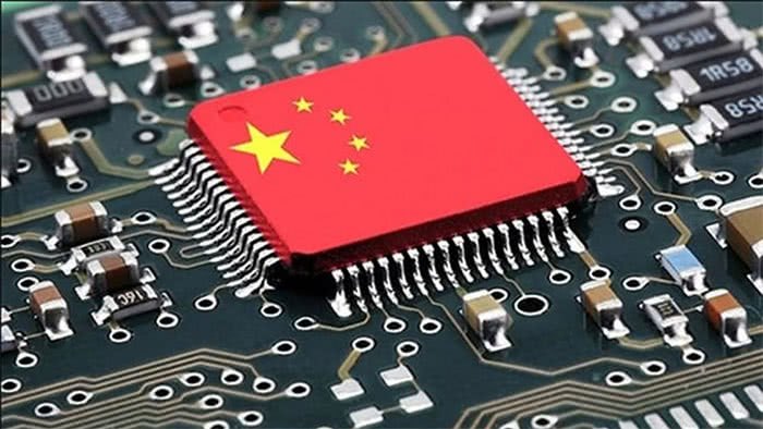 中国攻克另一项中国芯关键技术 成功国产化光刻胶材料