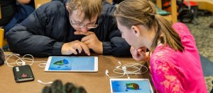 苹果通过EveryoneCanCode专案将Swift推向美国盲聋社群教育