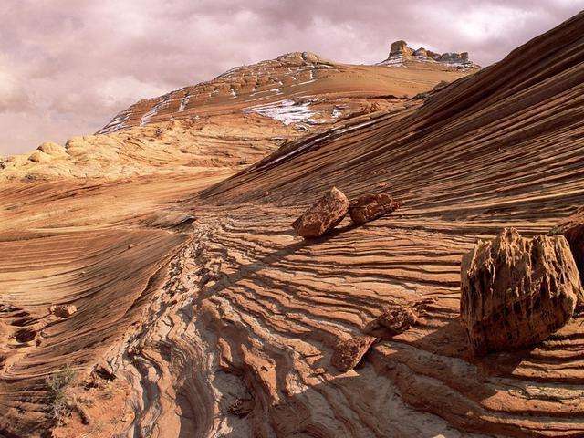 火星曾拥有大片水源 环境因素让其变成如今模样 地球或在劫难逃