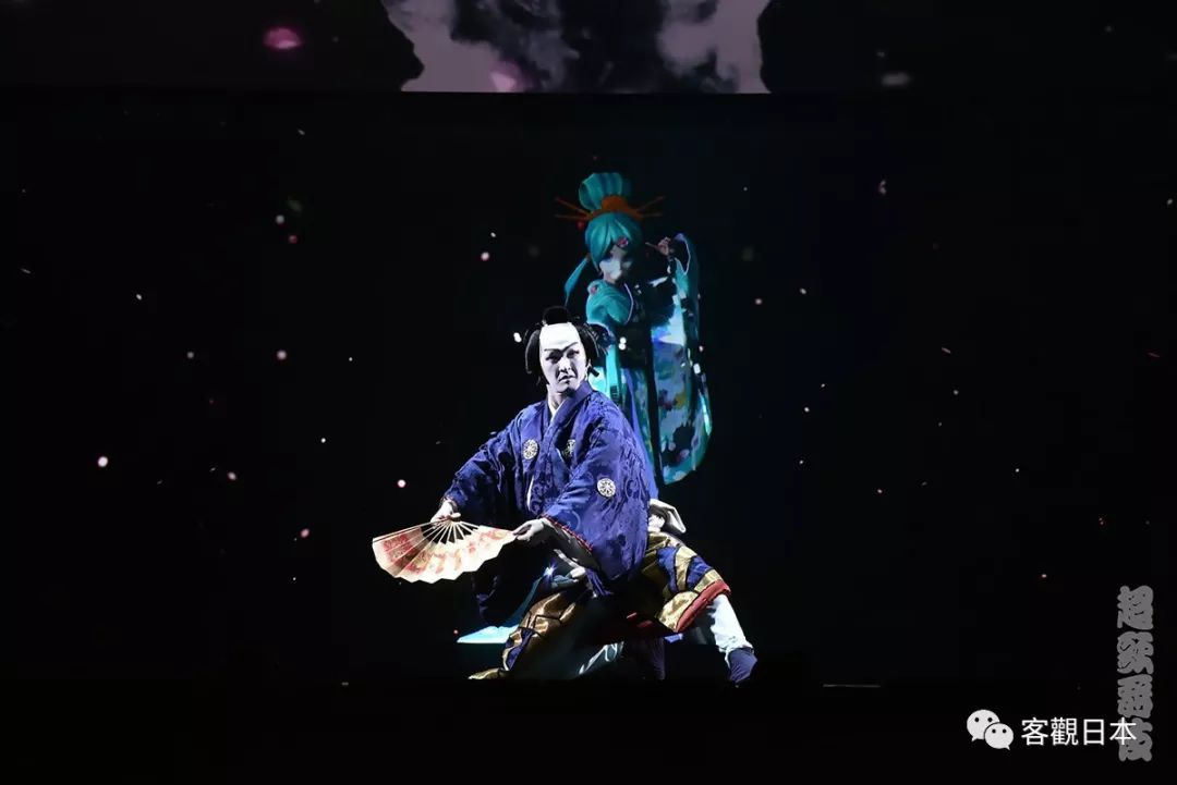 歌舞伎融合高科技 让现实与虚拟共舞