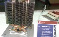 镇压Intel最强12核猫头鹰发LGA2066接口风冷散热器