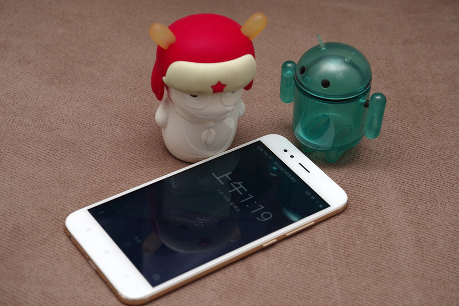 回归Android清爽本色，小米首款AndroidOne系统手机小米A1动手玩