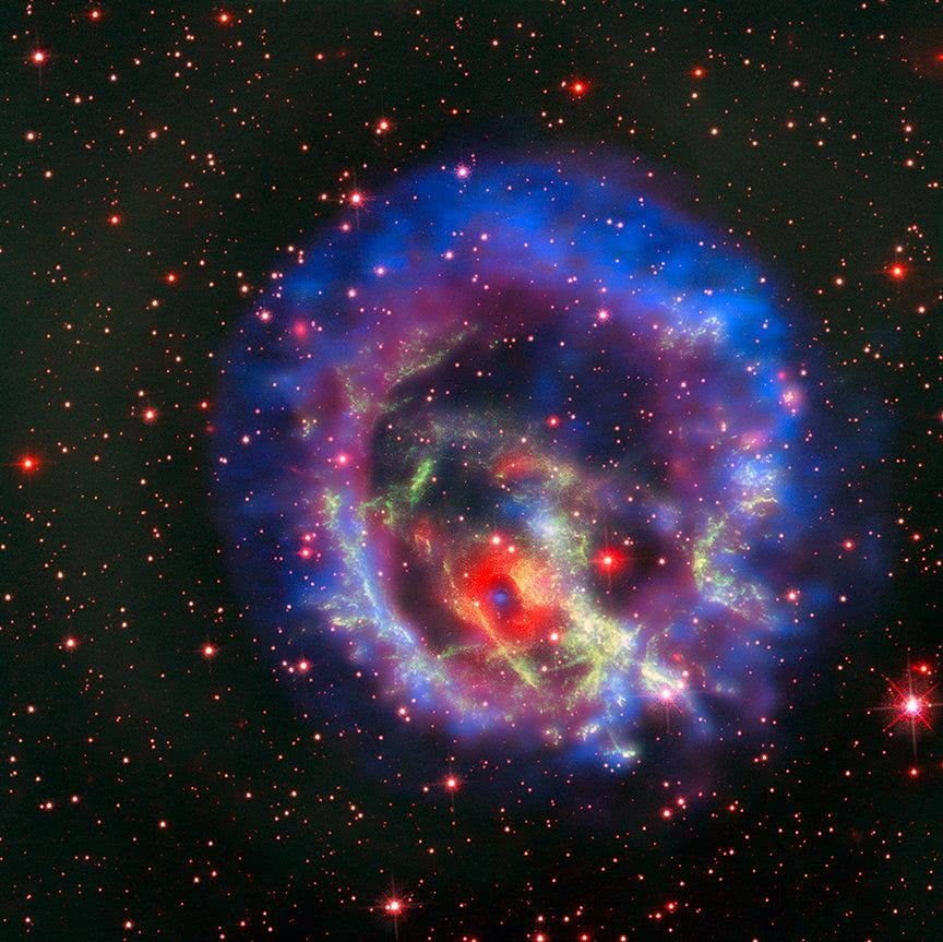 天文学家最新发现一颗遥远而孤独的中子星