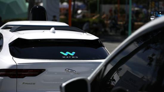 加州推新试点项目允许无人驾驶汽车免费接送乘客