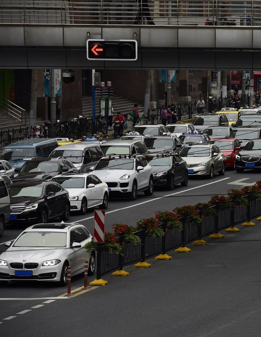 福特在上海透过V2I技术进行实验，让驾驶人减少等待红绿灯的时间