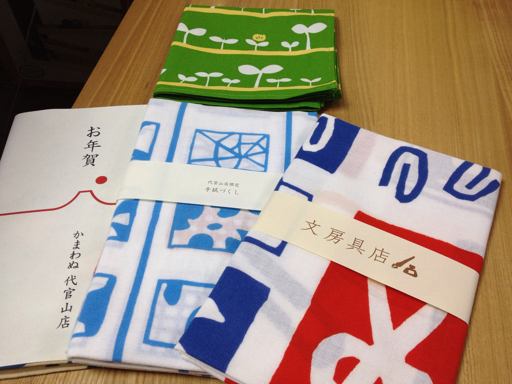 [面白日本]浅草雷门几乎摊摊有卖！来认识传统日本小物的代表作“手拭巾”～