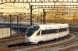 全球最长高速列车 加长版复兴号7月1日投入使用：大升级