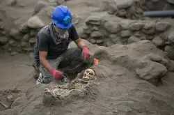 大洪水 秘鲁考古发现56名儿童惨被活人献祭