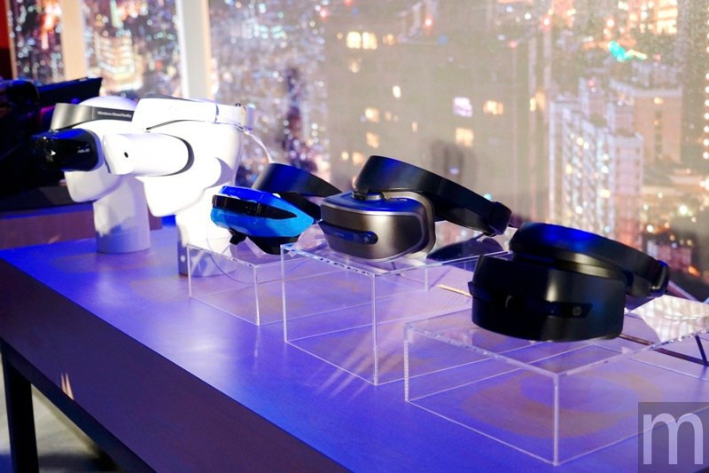 微软与华硕合作虚拟实境头戴装置首度实际亮相Dell等厂商设计动眼看