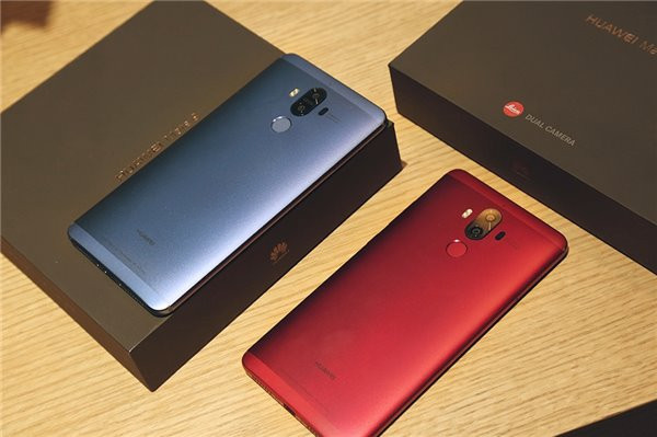 这颜色酷毙了！Huawei悄悄为Mate9新增玛瑙红、托帕蓝配色，售约RM2459！
