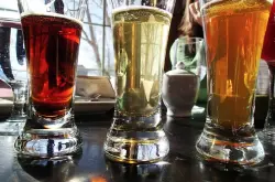 欧洲议会议员预测：啤酒价格过高 爱沙尼亚政府即将解体