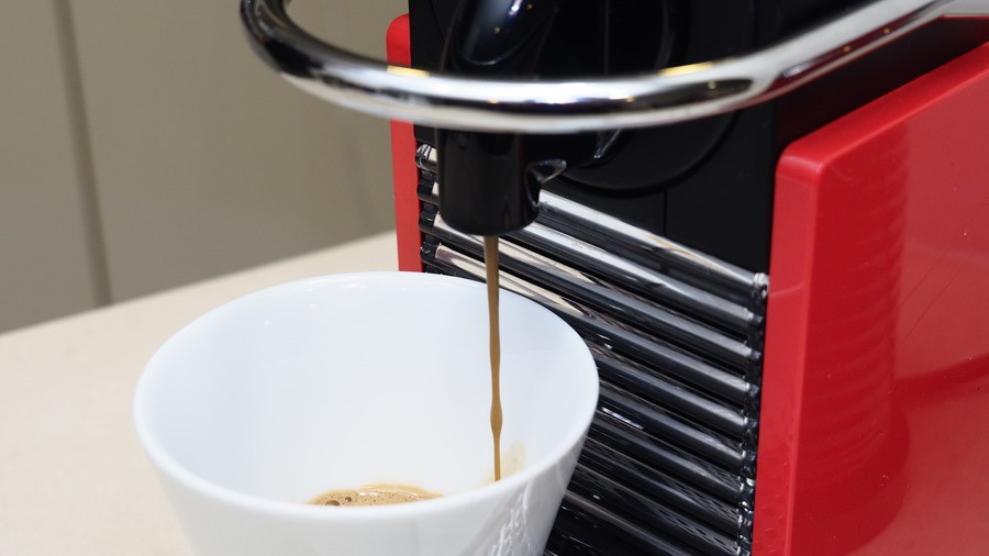 硬是要学科技新知：喝就对了！NESPRESSO咖啡胶囊减少97%咖啡因，享受咖啡更放心！母亲节优惠价格杀很大
