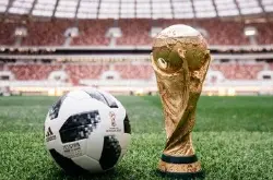 世界杯vivoC位出道小足球撬动大市场