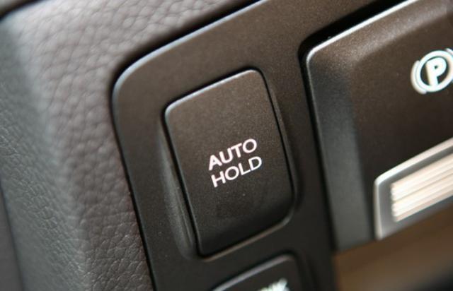车里的按钮都是什么功能？这5个按钮别乱按 按错后果很严重