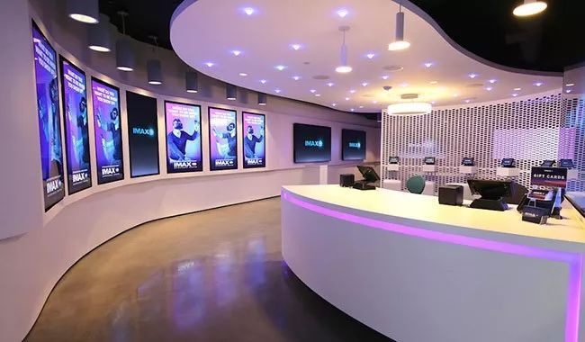 蛋椅+IP不灵：IMAXVR关闭纽约上海体验店VR影院的尴尬模式