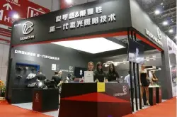龙珠环宇携首发激光大灯产品亮相2018上海改装车展