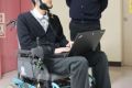 舌尖上的操作，日本研究员开发新遥控轮椅