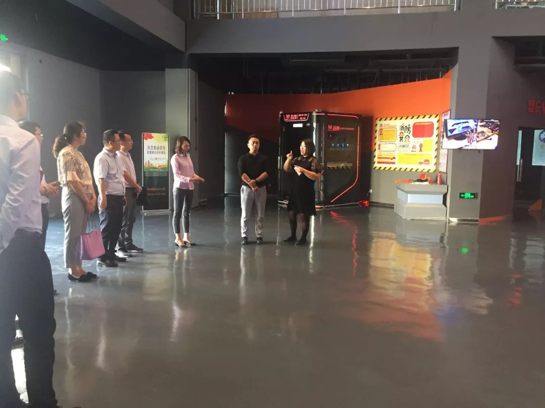 宁夏青铜峡市领导莅临昆仑VR产业谷考察特色小镇项目