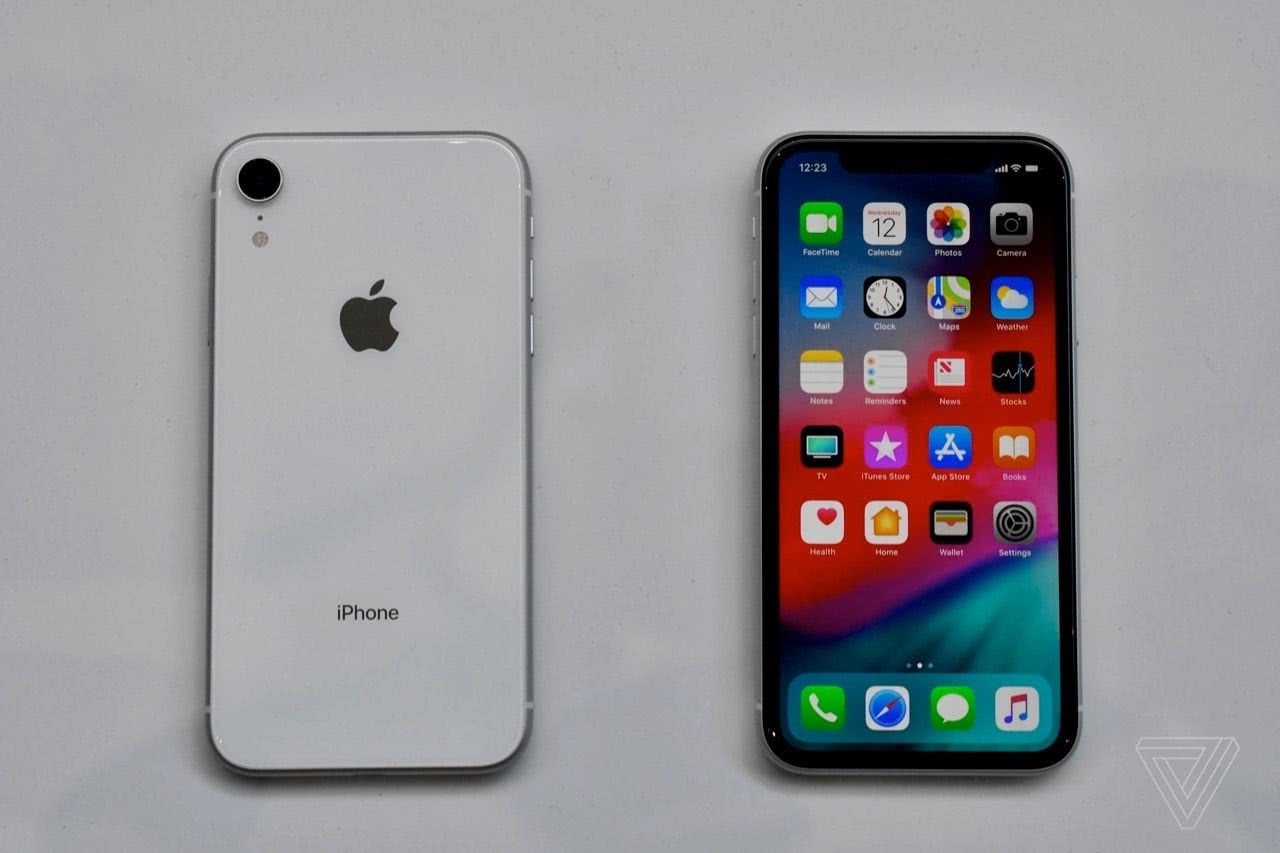 Apple的新iPhone名称很糟糕 因此很难看出它的位置