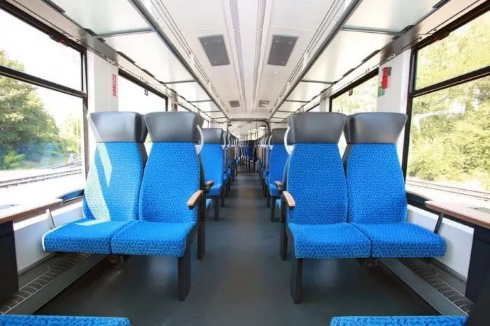 全球首例氢燃料电池列车投入商用 可搭载300名乘客