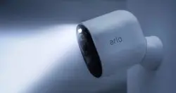 Netgear子公司Arlo发表内建闪光灯的4K无线监视器Arlo Ultra