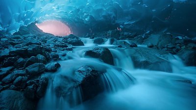 冰河世纪 5：捕捉阿拉斯加内的冰川隧道！