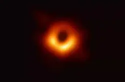 首张黑洞照片诞生！霍金黑洞理论终获证实