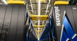 全球五百大超级电脑排行榜正式成为Petaflop俱乐部