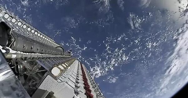 SpaceX首批60颗星链卫星发射满月 3颗失去通讯联络_地球