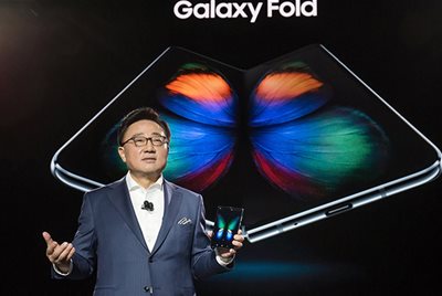 Galaxy Fold将于九月重新上架，计划减少产量