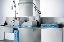 洗碗让你生无可恋？美国初创公司推出适用于大型餐馆的洗碗机器人